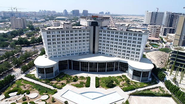 نمای خارجی هتل بین المللی کیش از بالا