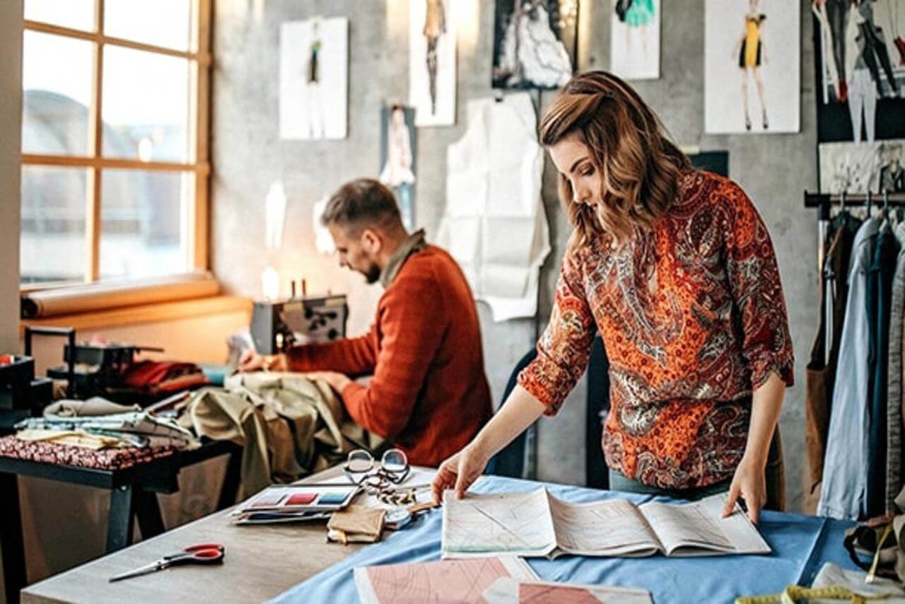 ازطریق تولید انواع لباس به درآمد میلیونی برسید