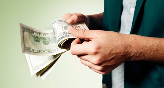 جمع کردن ثروت را با آب تجربه کردم