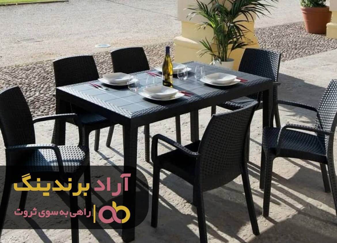 میز پلاستیک ناهار خوری