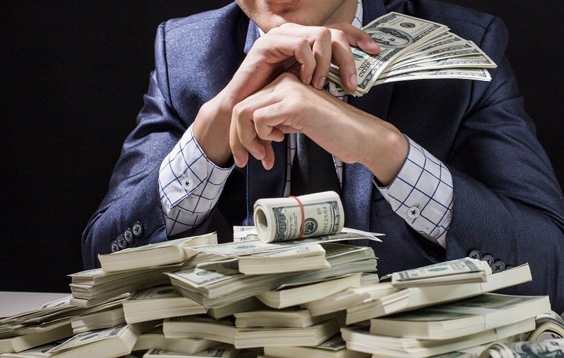 با تلاش آرزوی ثروتمند شدن را محقق کردم