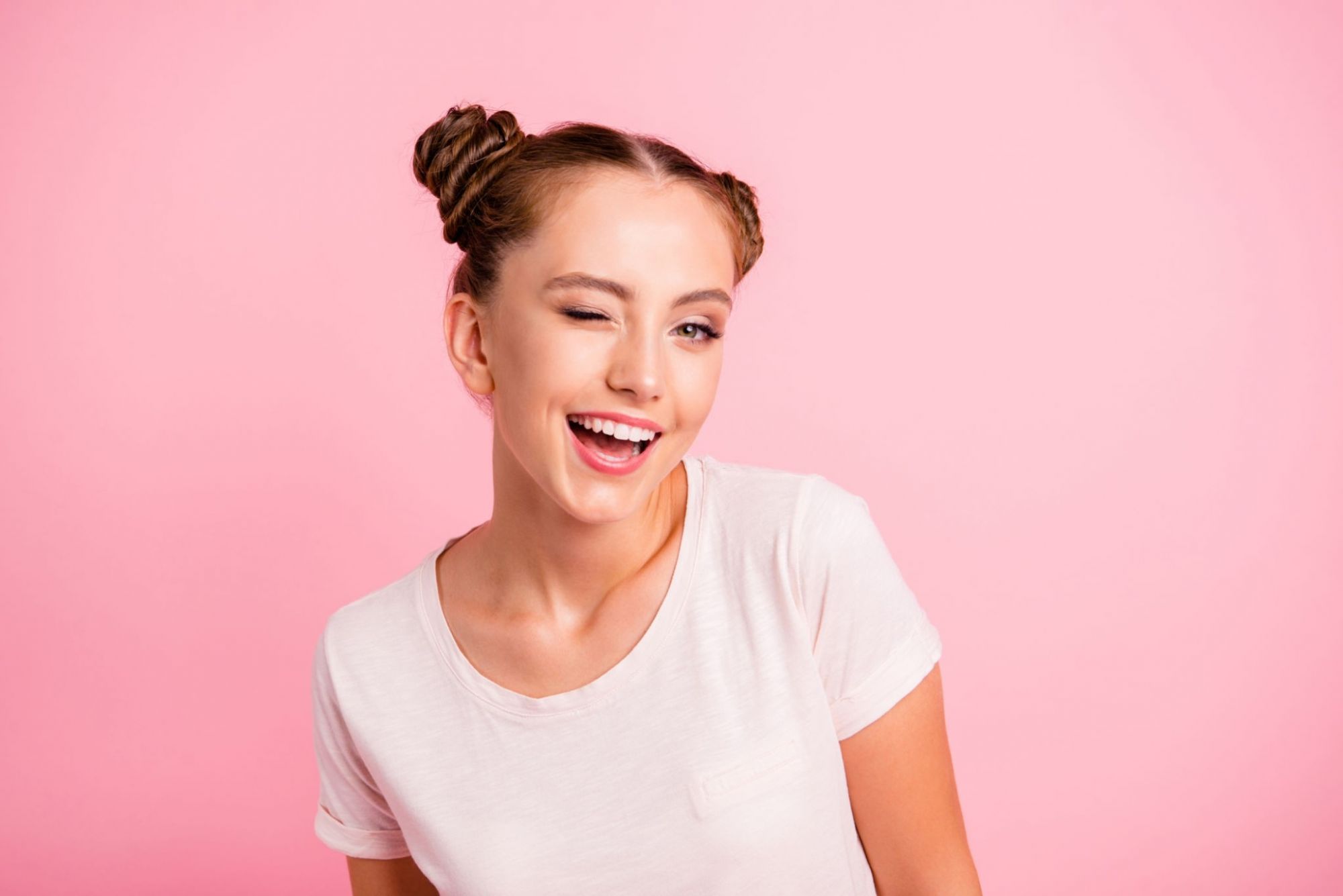 چگونه در نگاه اول جذاب باشیم؟