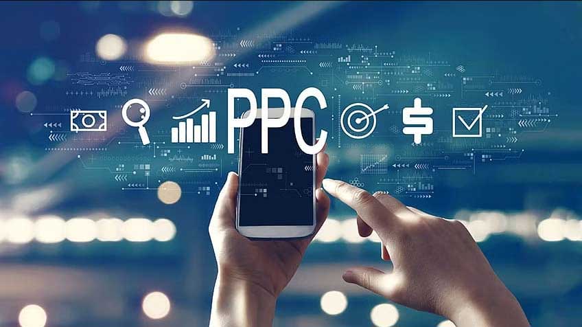 نقش تبلیغات کلیکی در رشد تجارت آنلاین و جذب مخاطبان