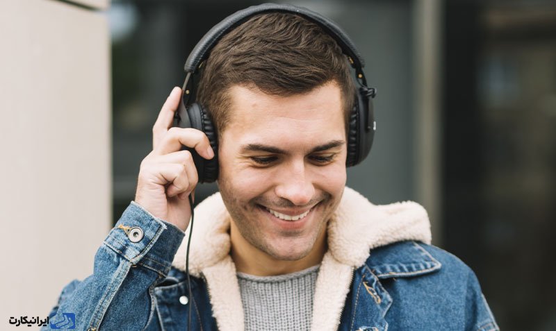 سایت ایرانی کسب درآمد با گوش دادن به آهنگ (معرفی شغل کیوریتور موسیقی)