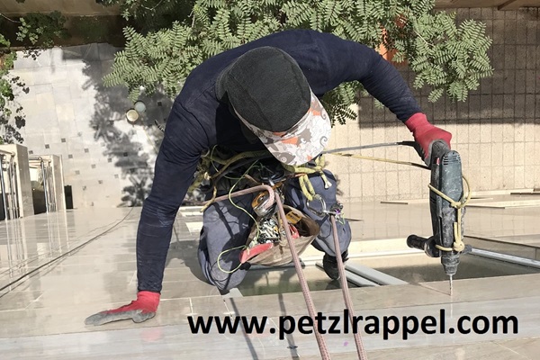 کار در ارتفاع و نمای ساختمان شرکت نماسازان پیشرو