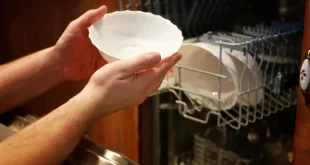 چرا ظرفشویی بوش ظرف ها را تمیز نمی شوید؟