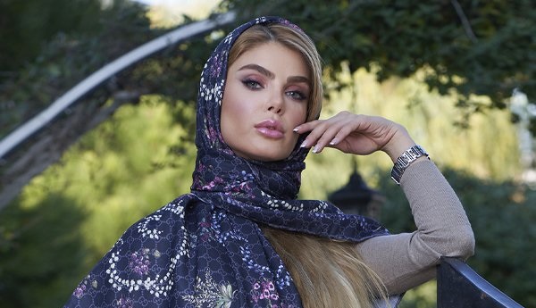راهنمای انتخاب روسری برای موهای رنگ شده1
