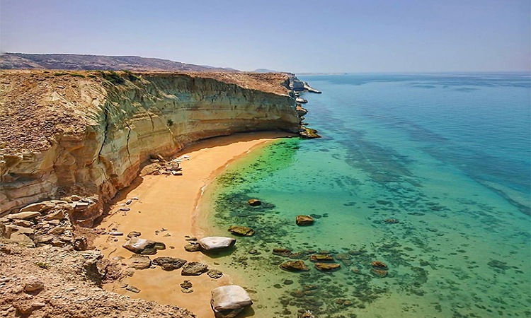 راهنمای خرید سوغاتی در عسلویه بهترین هدیه‌ها برای عزیزانتان