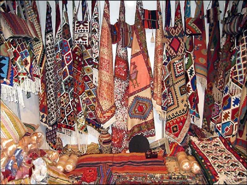 نقش رشت در صنایع دستی و هنری چیست؟