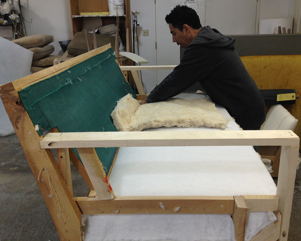 تعمیرات مبل؛ حفظ زیبایی و کارایی مبلمان در طول زمان