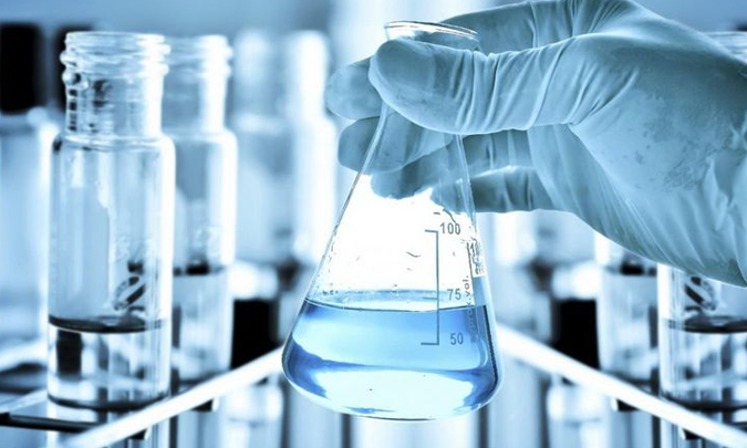 محلول سازی در آزمایشگاه‌های شیمی چگونه انجام می‌شود؟
