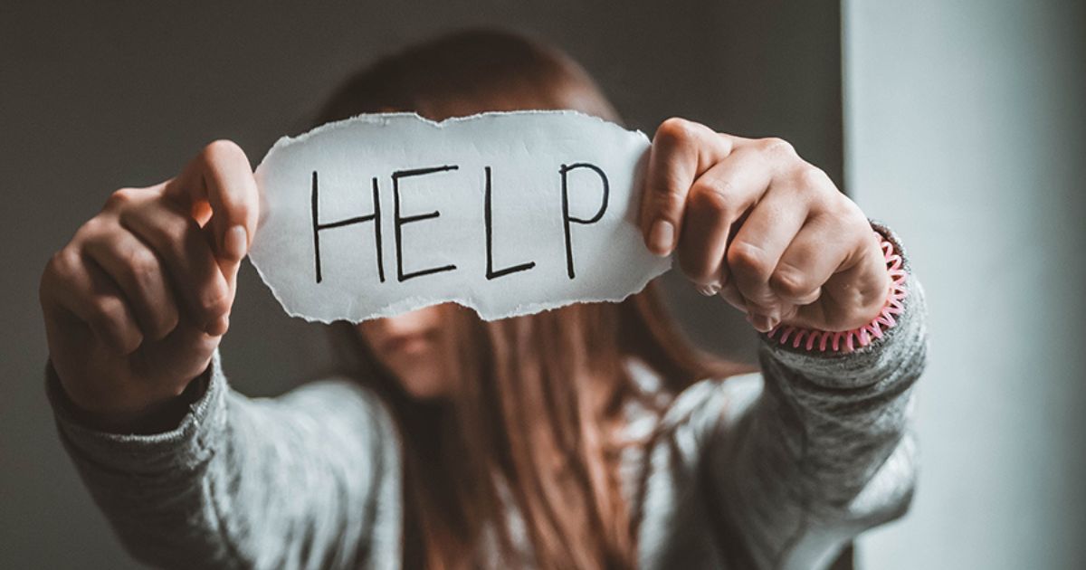 برای چه جراحات و مشکلاتی باید به پزشکی قانونی مراجعه کرد؟