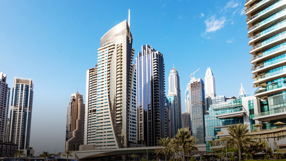 راهنمای جامع اقامت در دبی از طریق خرید ملک