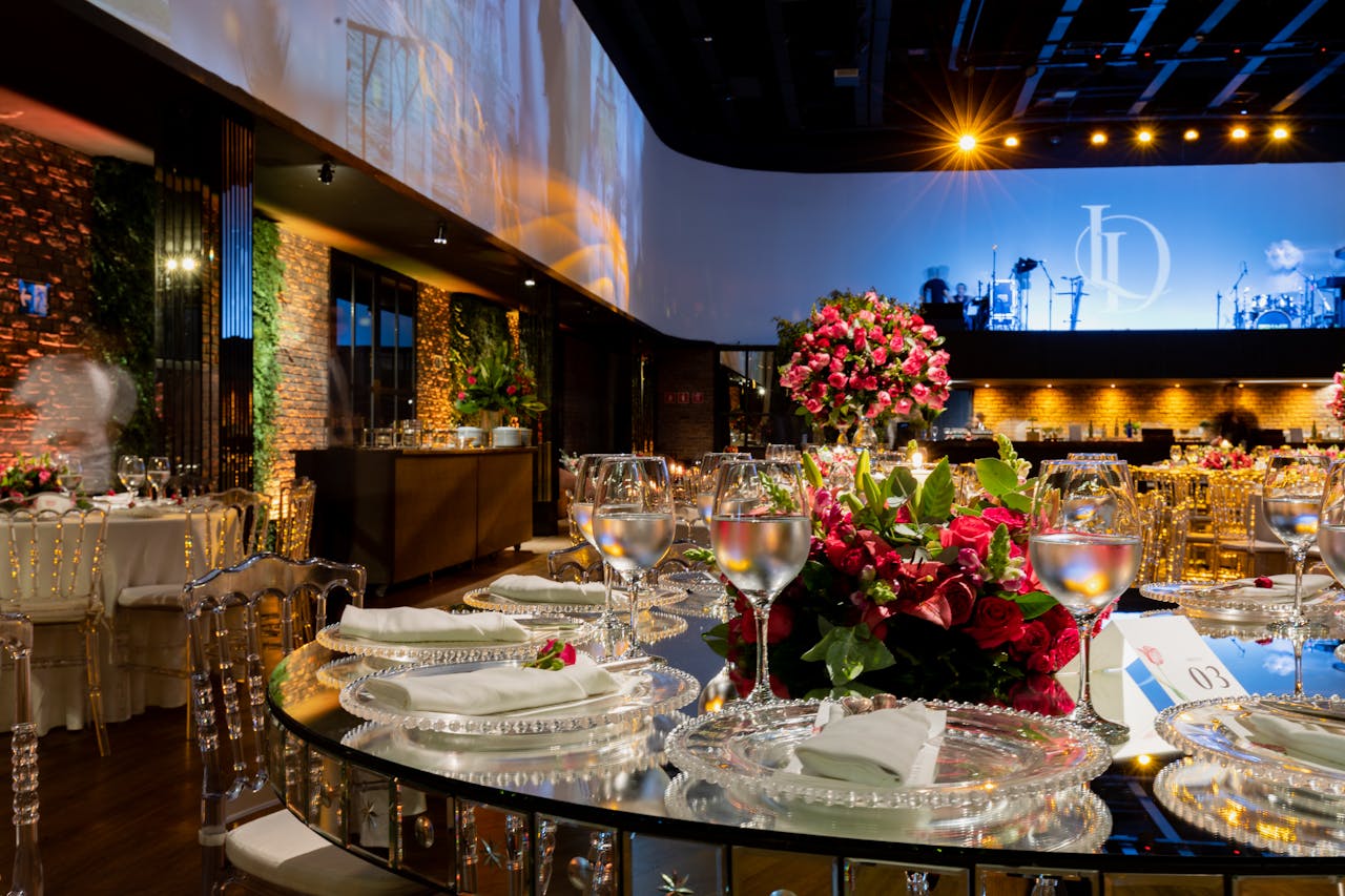 نکاتی برای خرید تجهیزات تالار