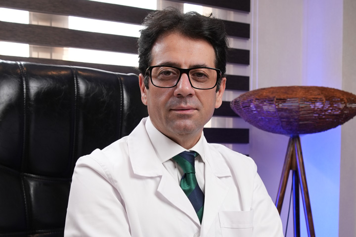 دکتر مهدی سلیمی فوق تخصص جراحی چاقی و باریاتریک
